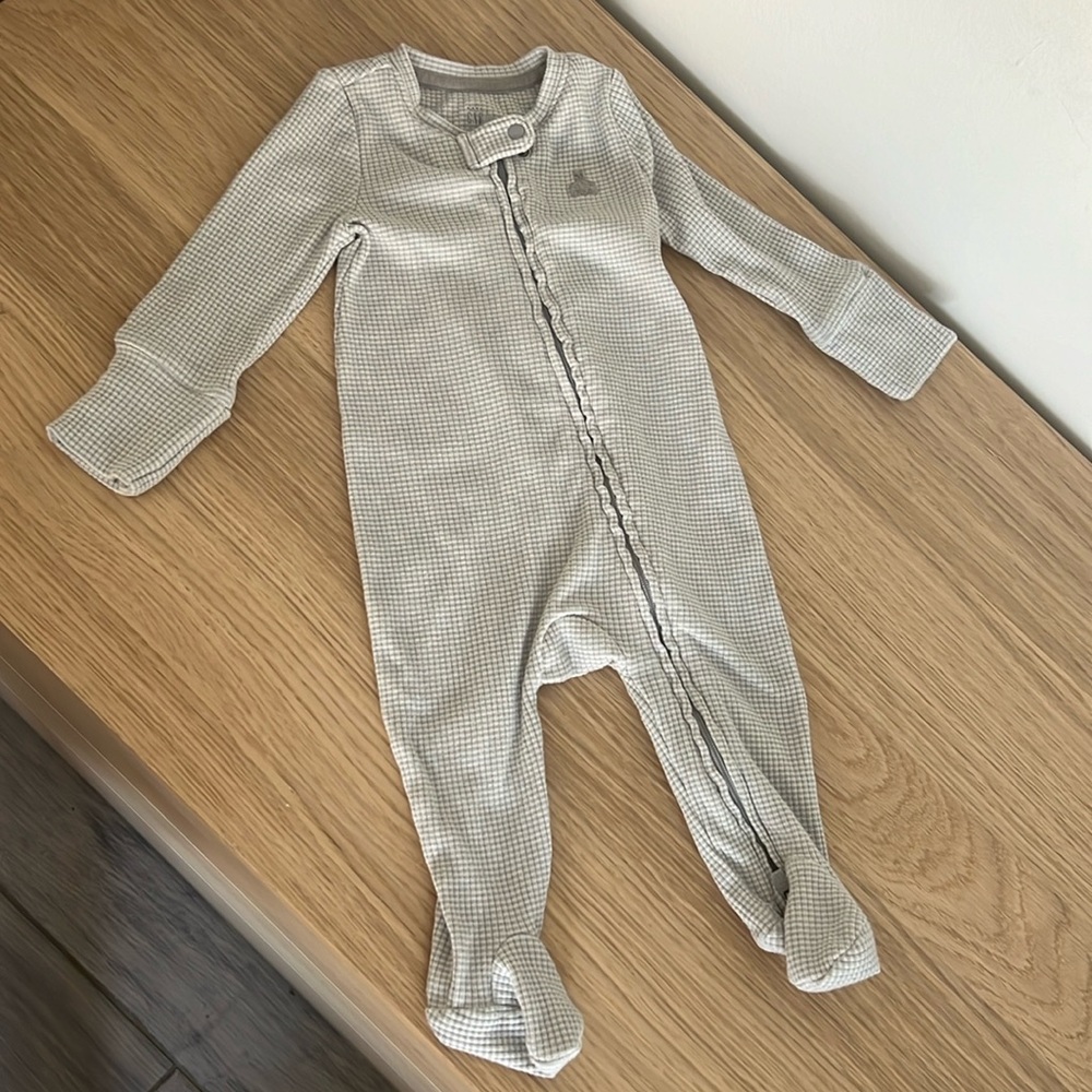 Gap footie 0-3 months